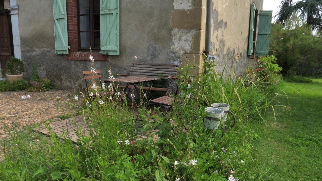 Вилла Au Chemin De Mazous Laguian-Mazous Экстерьер фото